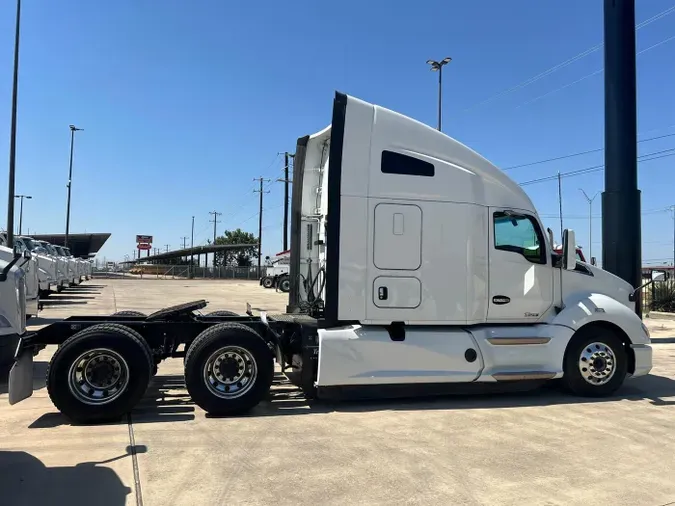 2021 Kenworth T680