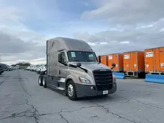 2023 Freightliner Cascadia