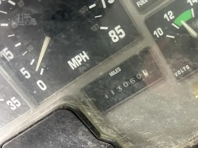 2000 INTERNATIONAL 4900