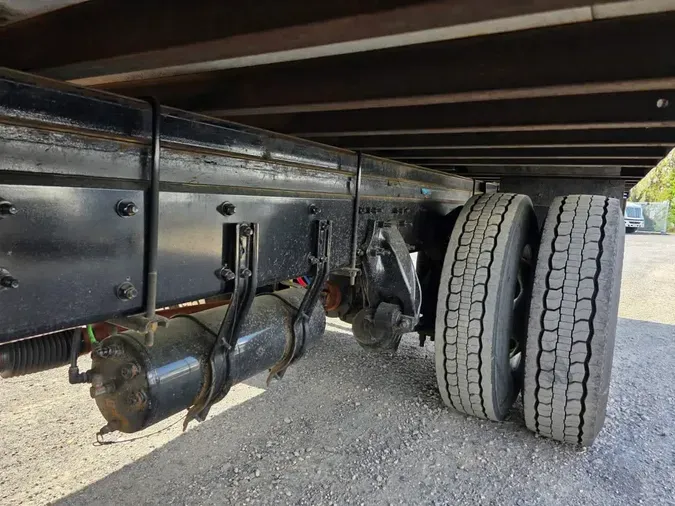 2020 FREIGHTLINER M2 106