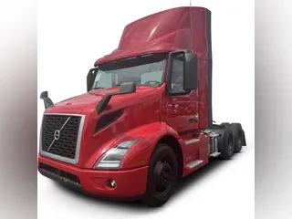 2020 Volvo VNR64T300