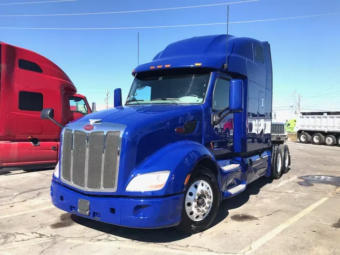 2022 Peterbilt 579