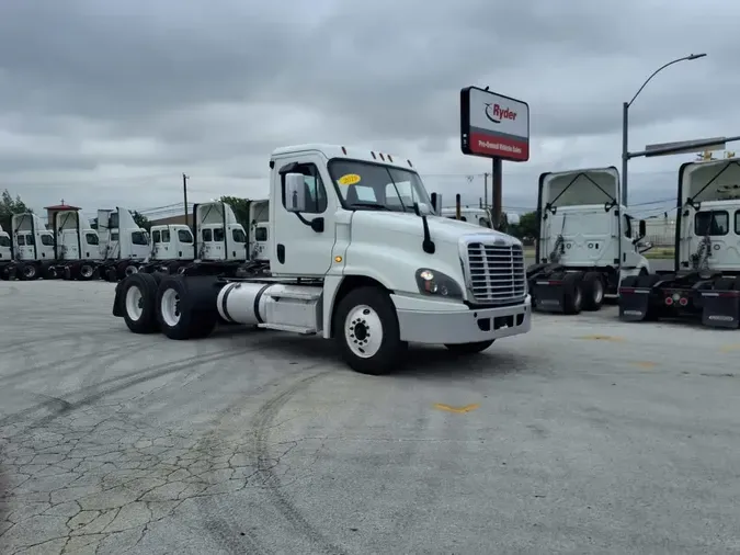 2019 FREIGHTLINER/MERCEDES CASCADIA 1250a3f2d3cea9ba7033bc253963788fc6c