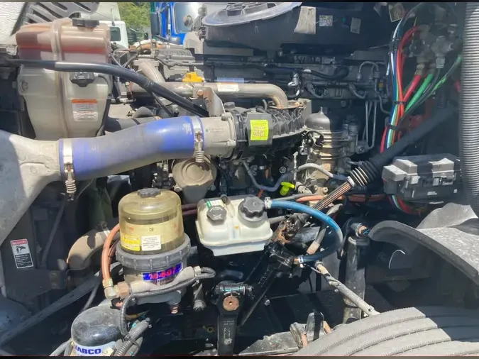 2020 FREIGHTLINER CASCADIA 125