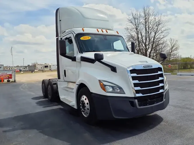 2019 FREIGHTLINER/MERCEDES NEW CASCADIA PX12664