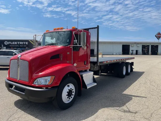 2016 Kenworth T370