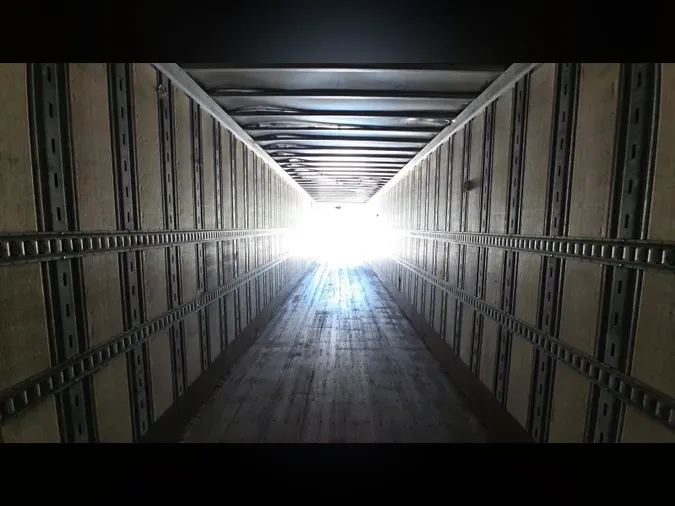 2007 Strick Trailers UNKNOWN0a4a5190f5c4c4569957ada6a1d0084c