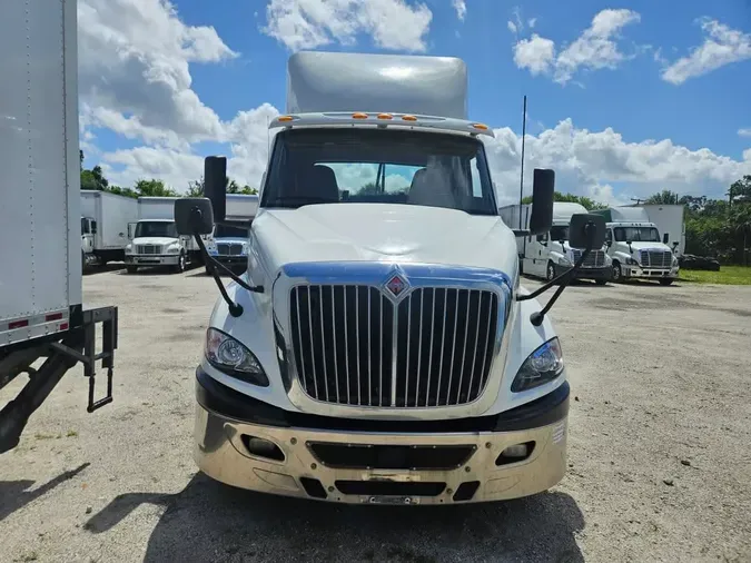 2018 NAVISTAR INTERNATIONAL RH613 DAYCAB S/A