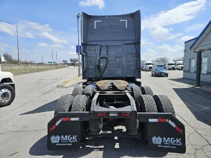 2024 VOLVO VNL64T860