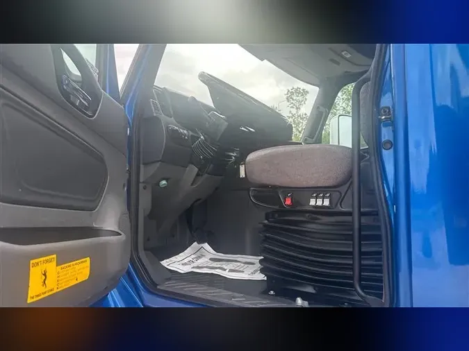 2020 INTERNATIONAL LT625