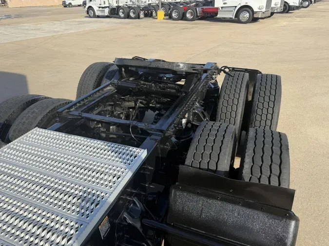 2023 Peterbilt 579