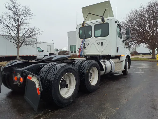 2019 FREIGHTLINER/MERCEDES NEW CASCADIA PX12664