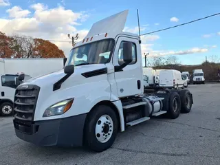 2019 FREIGHTLINER/MERCEDES CASCADIA