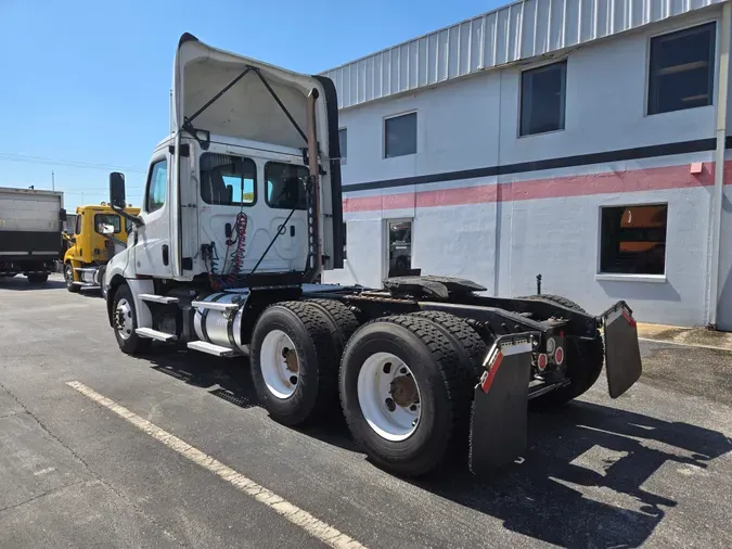 2020 FREIGHTLINER/MERCEDES NEW CASCADIA PX12664