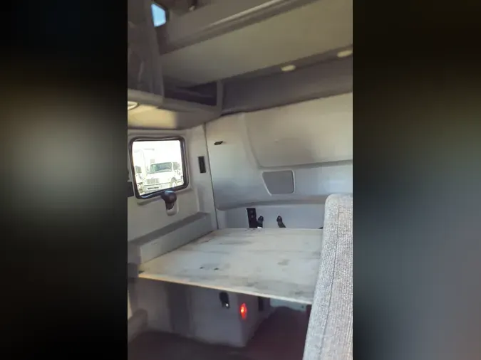 2020 NAVISTAR INTERNATIONAL LT625 SLPR CAB