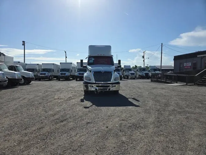 2018 NAVISTAR INTERNATIONAL LT625 DAYCAB T/A0a603849c61185cb3f070a47c11b5caa