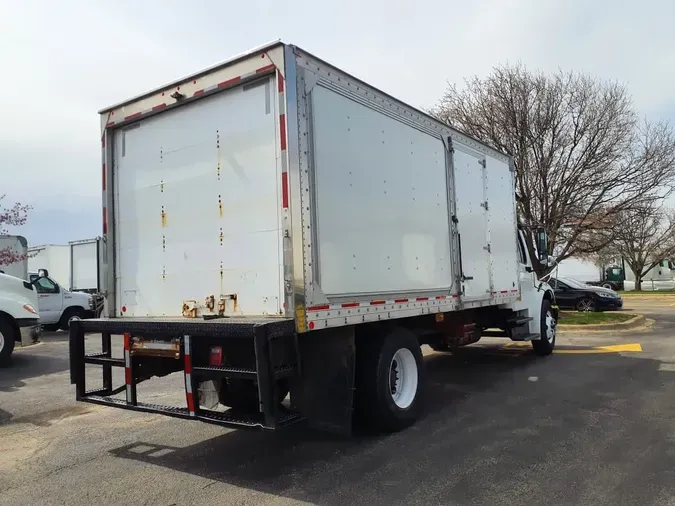 2019 FREIGHTLINER/MERCEDES M2 106
