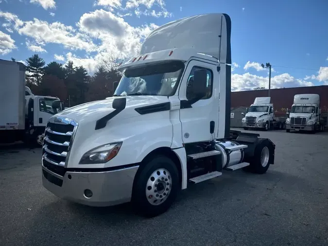 2019 FREIGHTLINER/MERCEDES NEW CASCADIA 1260a646dbab6dfd991e722ca7c7ddbe8c8