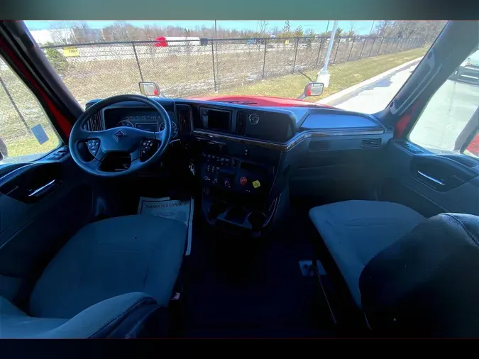 2021 INT LT625 6x4