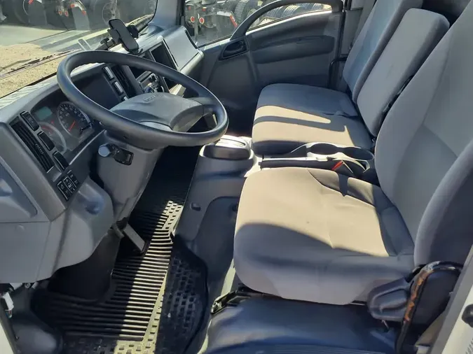 2019 ISUZU NPR