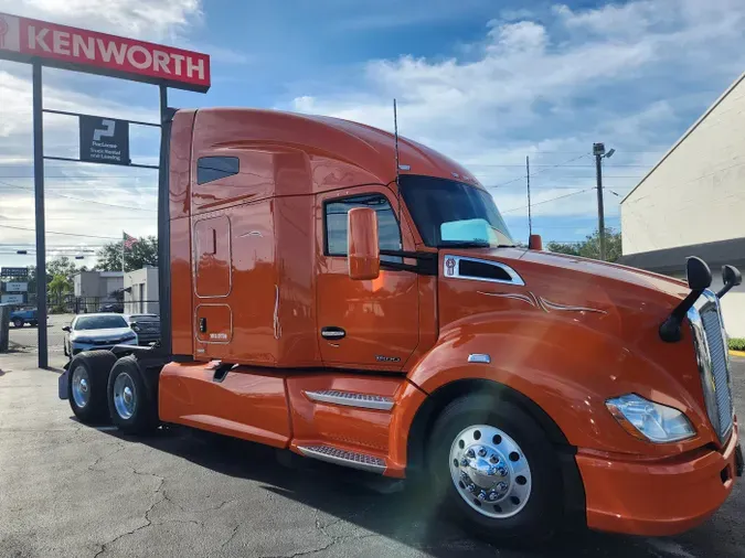 2020 Kenworth T680