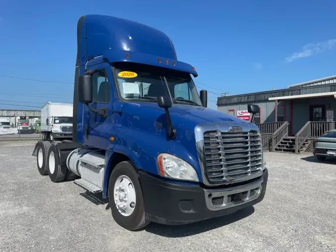 2020 FREIGHTLINER/MERCEDES CASCADIA 125