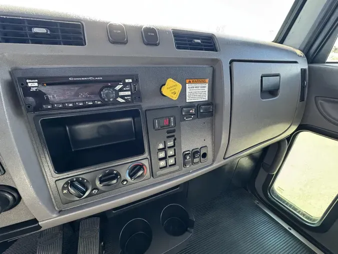 2019 Peterbilt 337