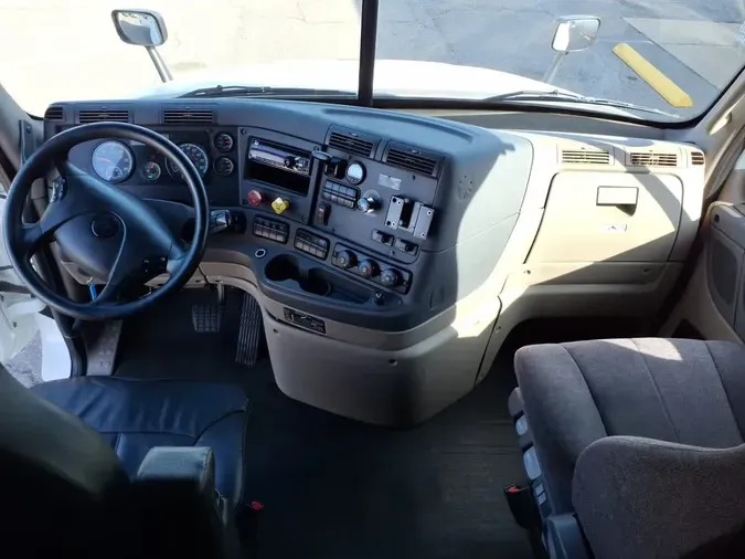 2020 FREIGHTLINER/MERCEDES CASCADIA 125