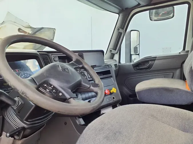 2018 NAVISTAR INTERNATIONAL LT625 DAYCAB T/A0a770460c71c0150cd6d042305056d34