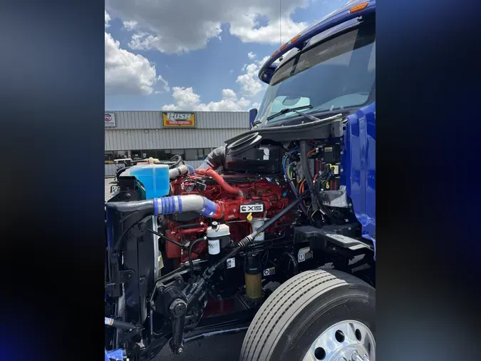 2022 Peterbilt 579