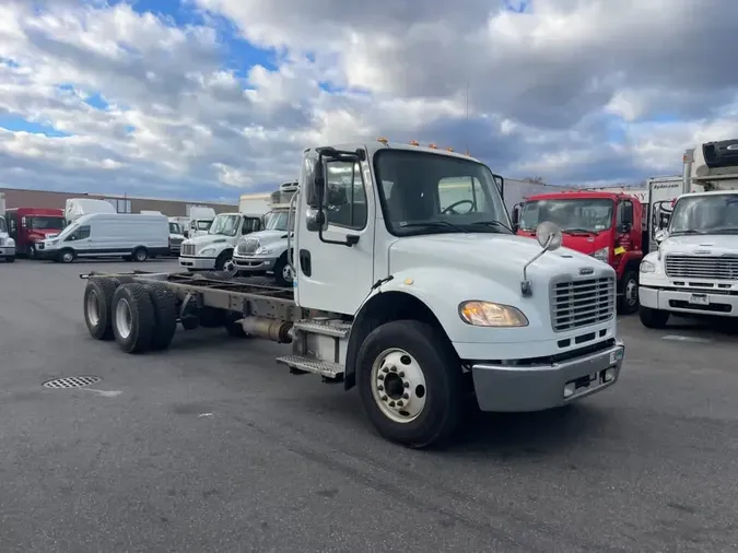 2017 FREIGHTLINER/MERCEDES M2 106