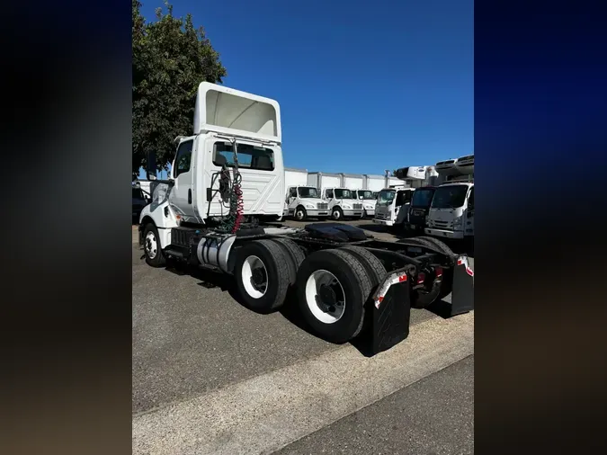 2018 NAVISTAR INTERNATIONAL LT625 DAYCAB T/A