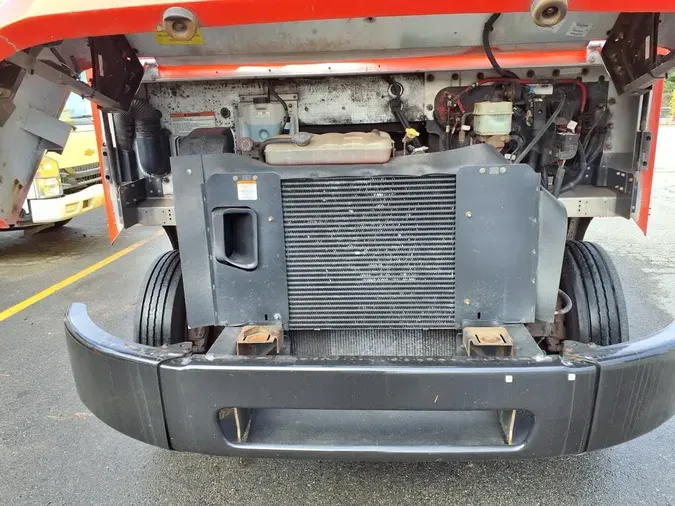 2017 FRTLR CUSTOM CHASSIS CORP MT55