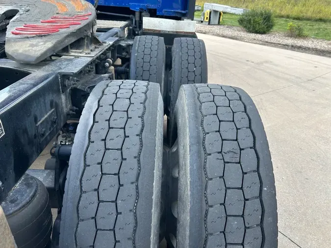 2022 Kenworth T680