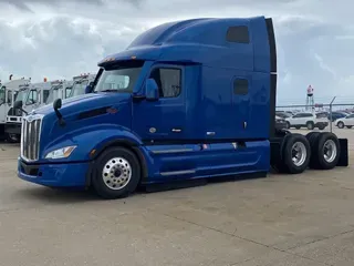 2022 PETERBILT 579