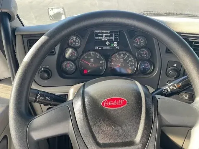 2020 Peterbilt 579