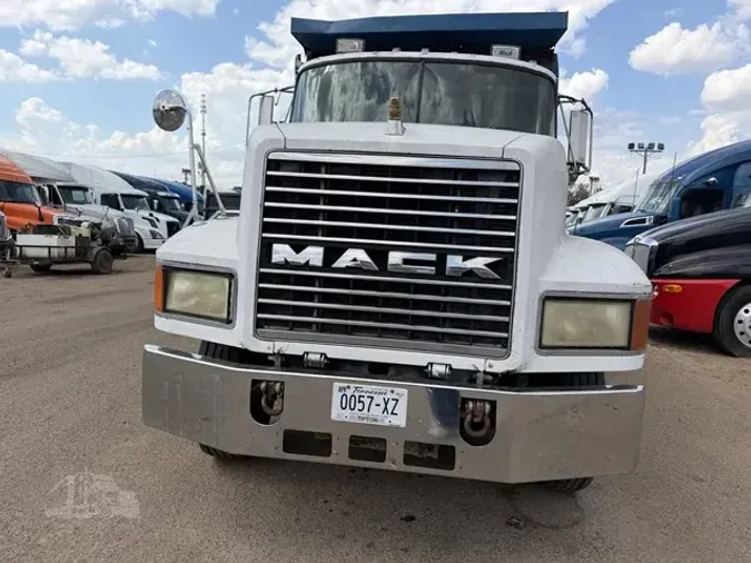 1994 MACK CH613