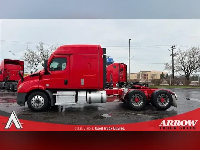 2022 FREIGHTLINER CA116
