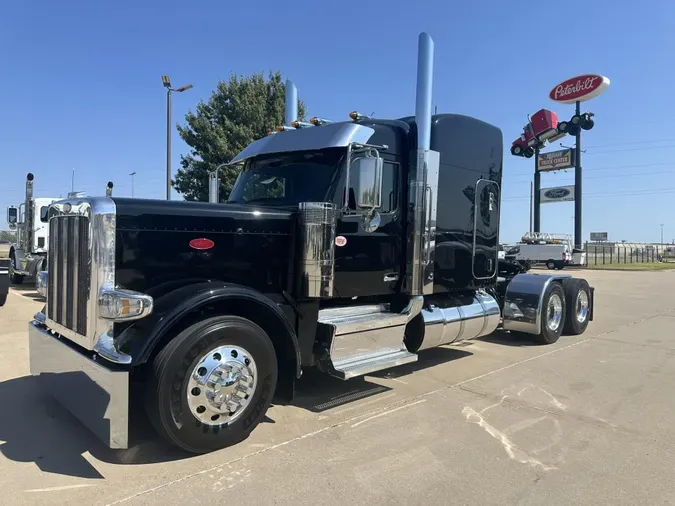 2026 Peterbilt 5890a8ece40ac509055939647ca5e738066