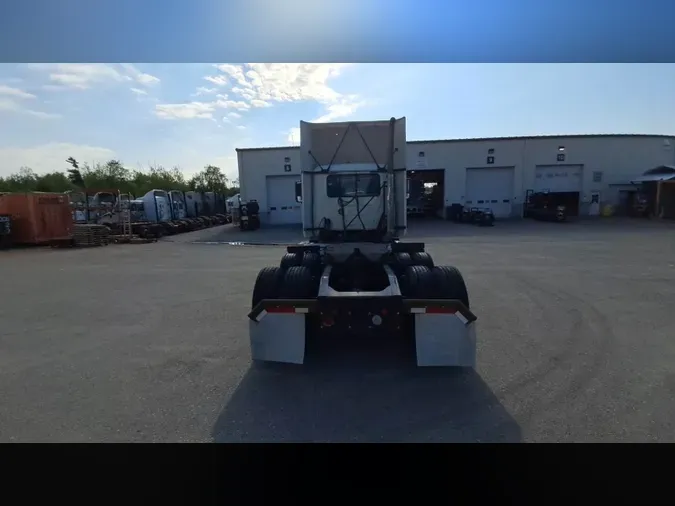 2020 Mack Anthem0a9122fb320d7e087d004cc18e661f13