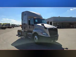 2022 International LT