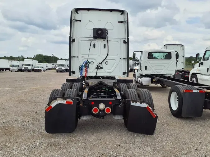 2020 FREIGHTLINER NEW CASCADIA PX12664