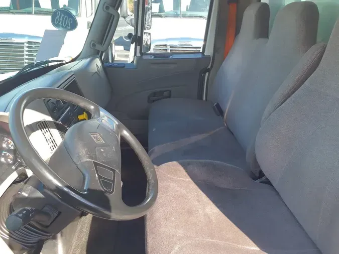 2018 NAVISTAR INTERNATIONAL 4300