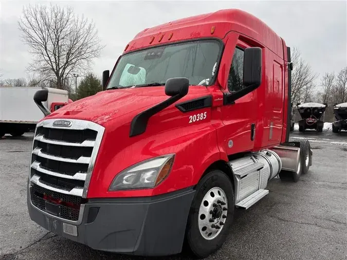 2020 FREIGHTLINER CA116