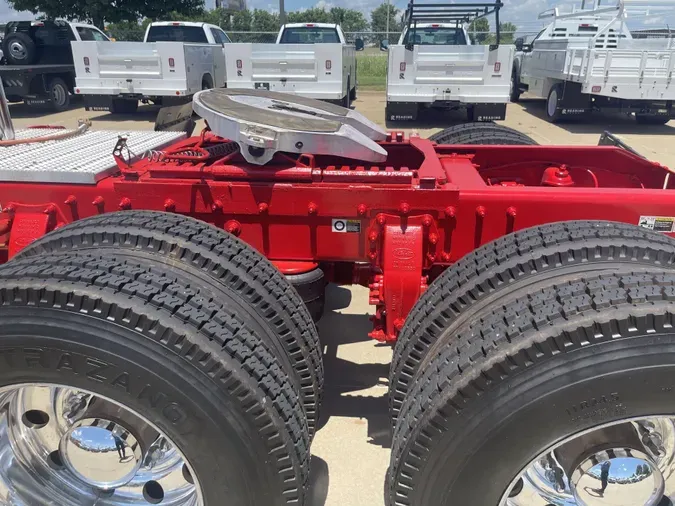 2022 Peterbilt 567