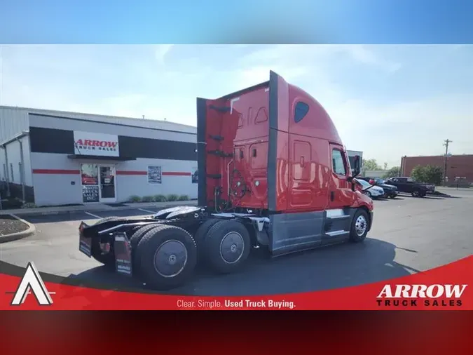2022 FREIGHTLINER CA126