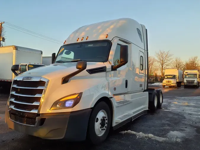 2021 FREIGHTLINER/MERCEDES NEW CASCADIA PX126640a9843359f75001ae63bd70a9a020e5e