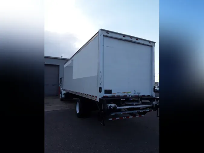 2018 FREIGHTLINER/MERCEDES M2 106