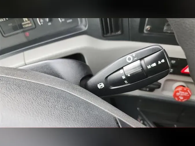 2020 FREIGHTLINER CA126