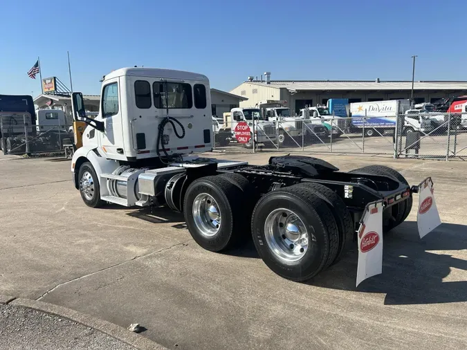 2017 Peterbilt 579